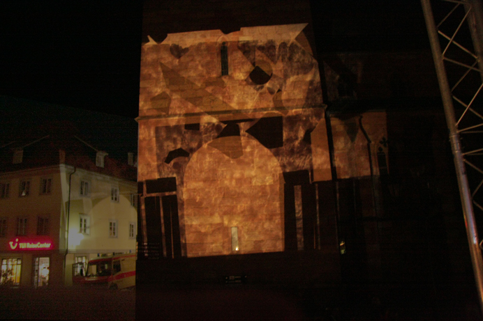 Projektion auf den Kirchturm